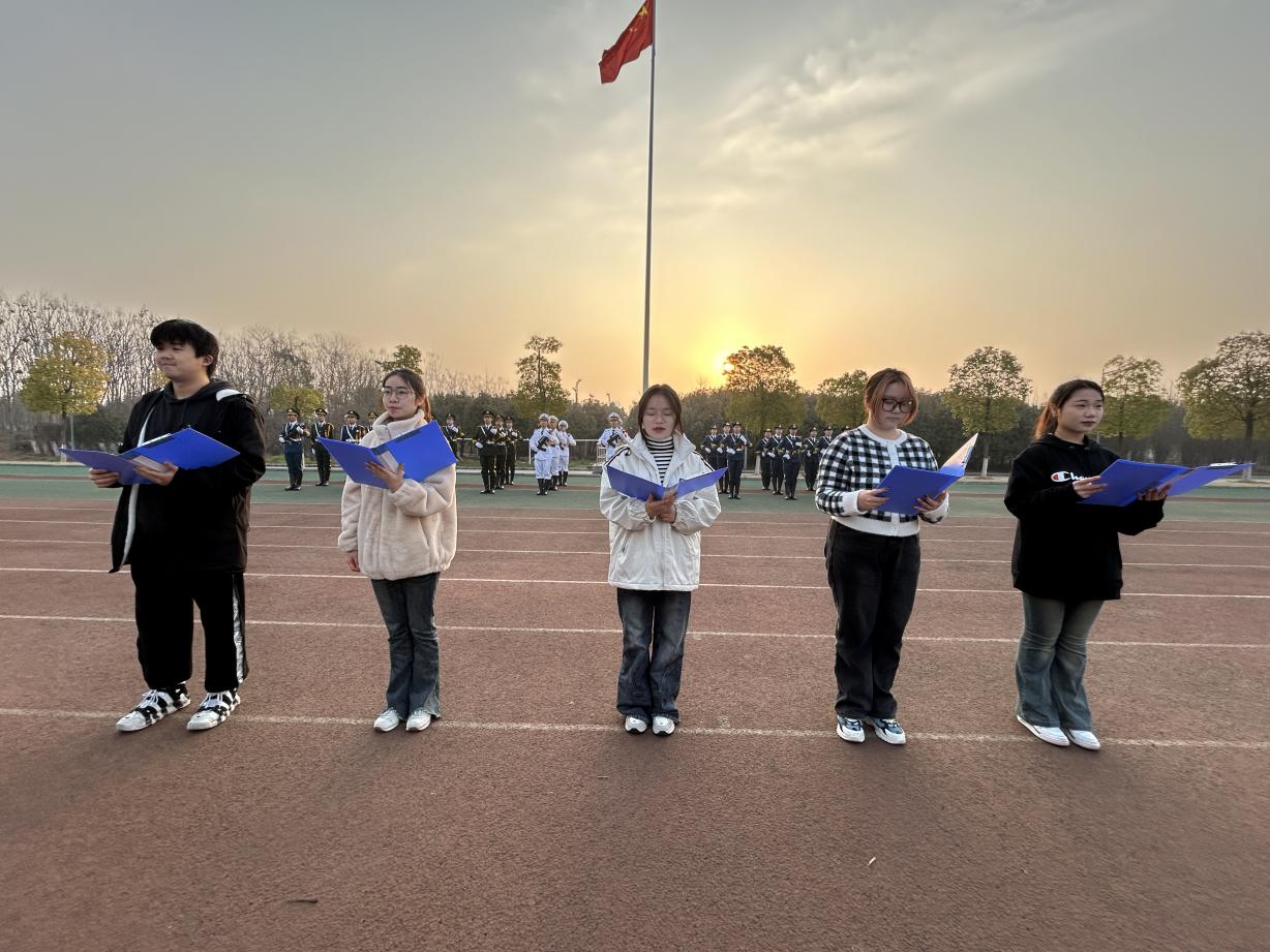 图示, 示意图
中度可信度描述已自动生成:ver1